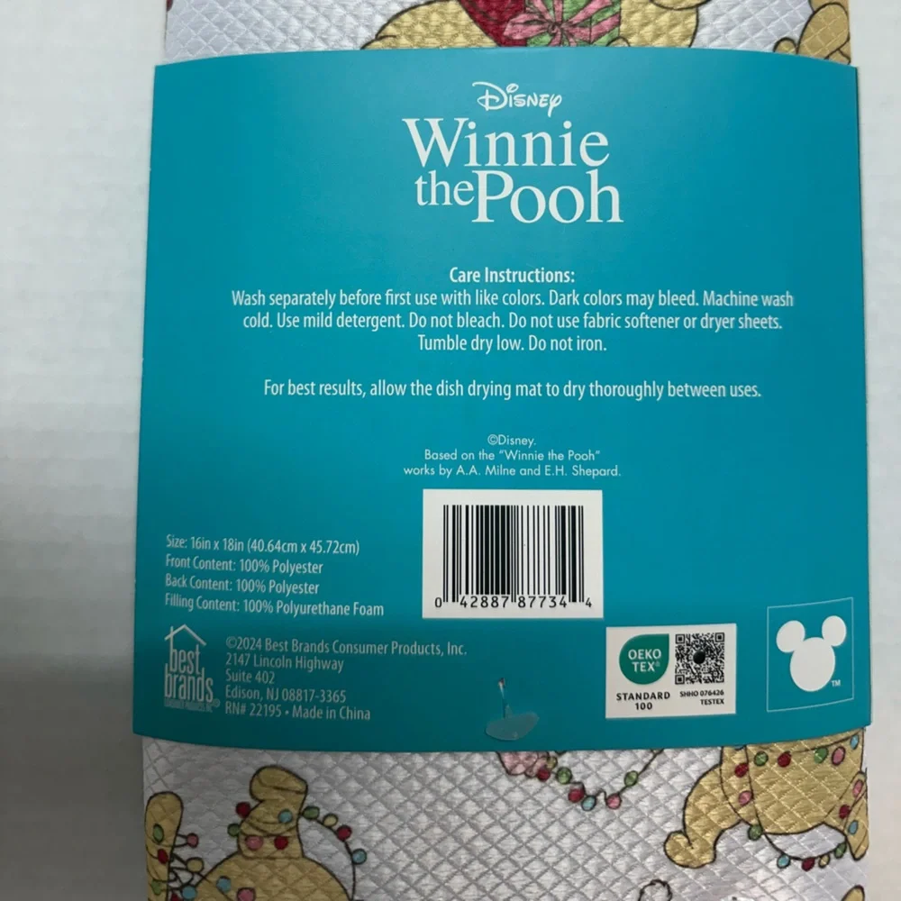 Disney Dish Drying Mat Winnie the Pooh 16x18 inch Christmas Holiday